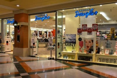 Douglas lavora con noi