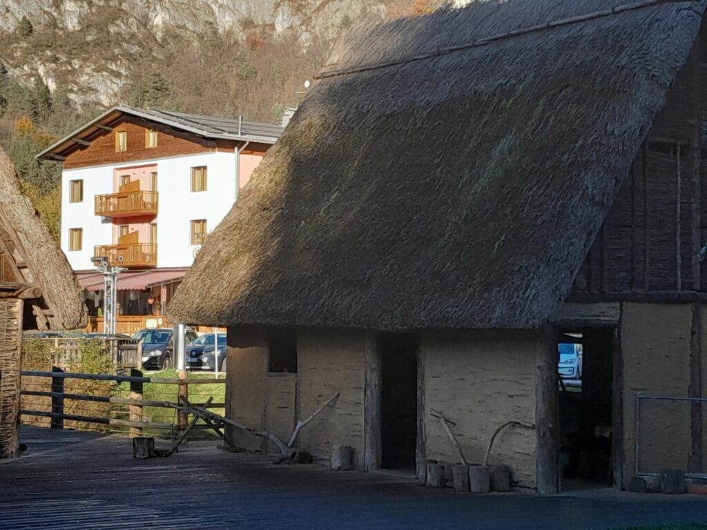 Palafitte lago di Ledro