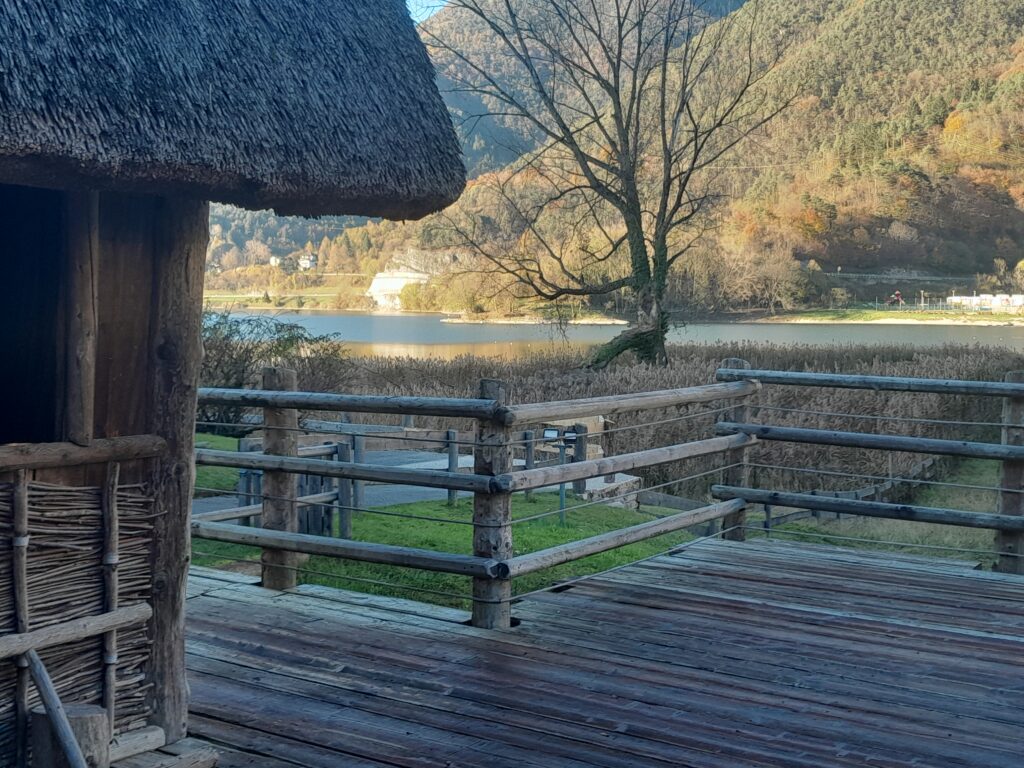 Palafitte lago di Ledro